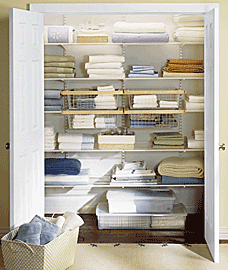 nonclothingclosetlinen.gif