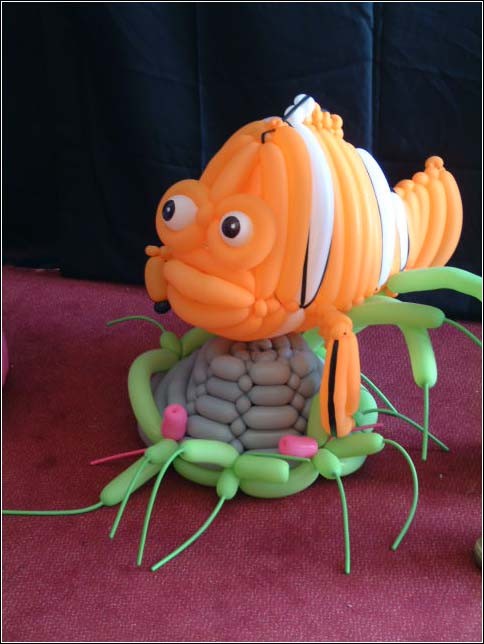 balloon art fish