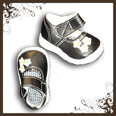 Finger Toes Shoes on Personality Plus Boutique  Fingers   Toes Modern Baby Designs