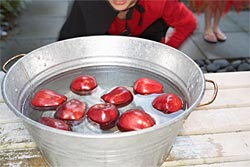 bobbing for apples halloween fall party games