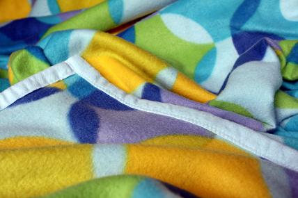 fleece blanket binding