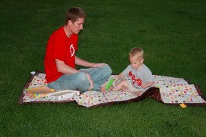 tuffo water resistant picnic blanket