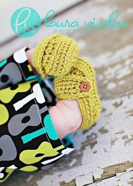 button loafer booties crochet pattern