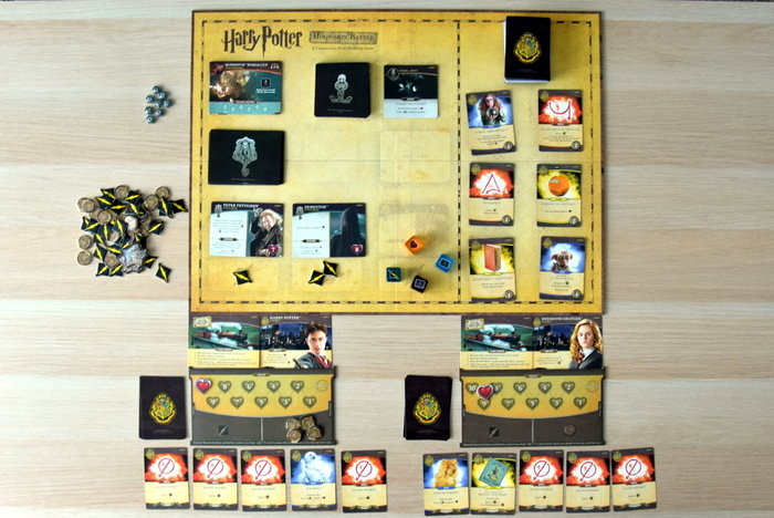 HARRY POTTER HOGWARTS BATTLE* Cooperative Deck Building Card/Board Game